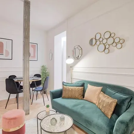 Chic Appartement A 2 Pas De Arc Triomphe - 4P